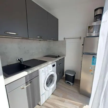 Lumineux 4-6 Pers Avec Terrasse, Parking Et Cuisine Equipee A - Fr-1-326-502 Апартаменты *