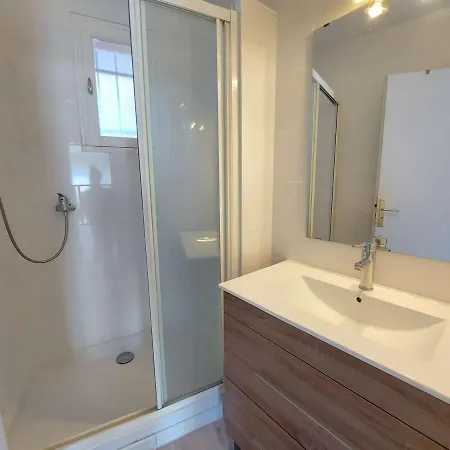 Lumineux 4-6 Pers Avec Terrasse, Parking Et Cuisine Equipee A - Fr-1-326-502 Apartment