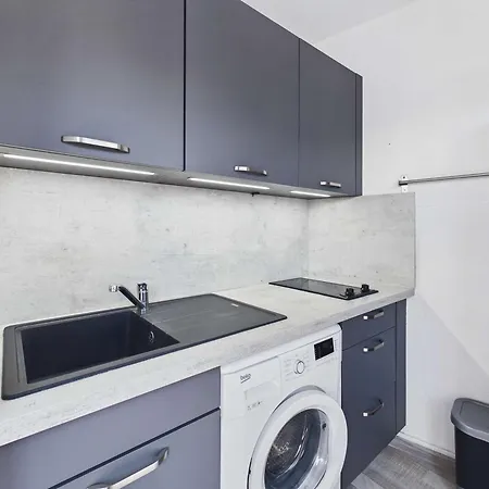 Lumineux 4-6 Pers Avec Terrasse, Parking Et Cuisine Equipee A - Fr-1-326-502 * Марсейан
