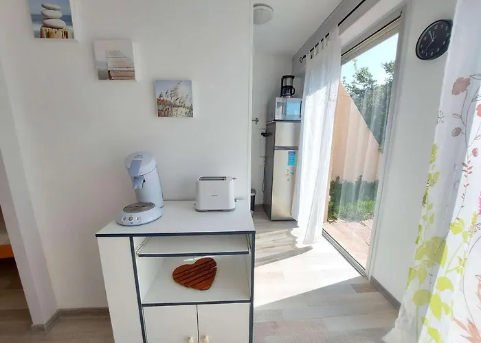 Appartement Lumineux 4-6 Pers Avec Terrasse, Parking Et Cuisine Equipee A - Fr-1-326-502 *