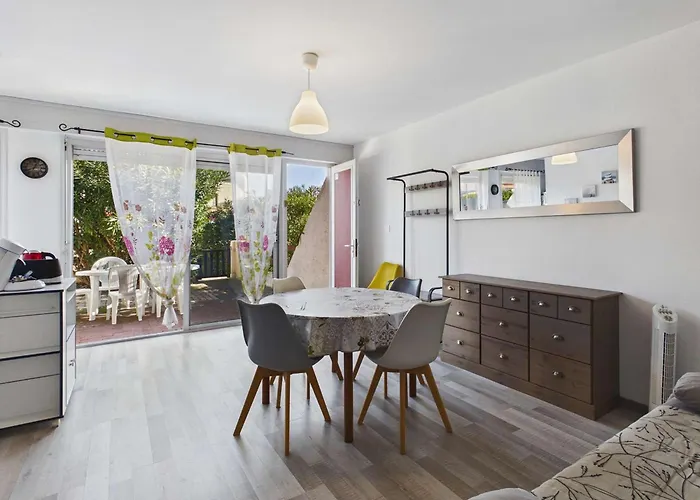 Lumineux 4-6 Pers Avec Terrasse, Parking Et Cuisine équipée à - Fr-1-326-502